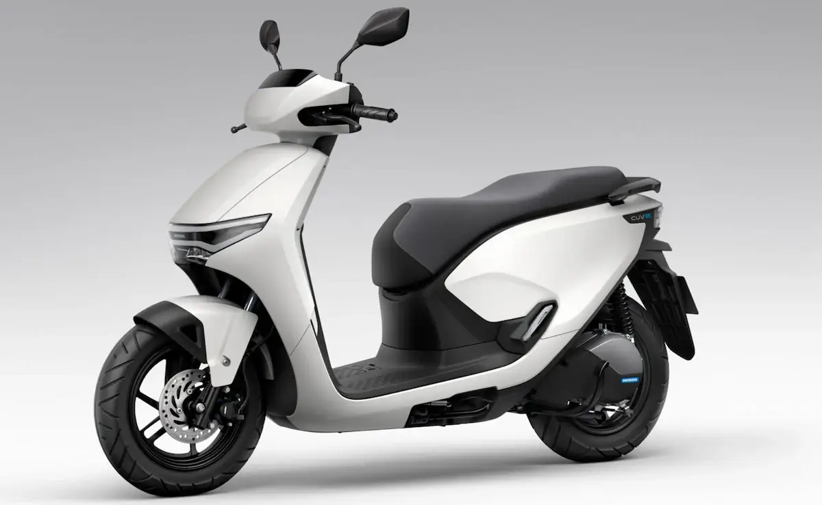 Bajaj Chetak 3501 vs Honda Activa Electric: A Complete Comparison for 2025